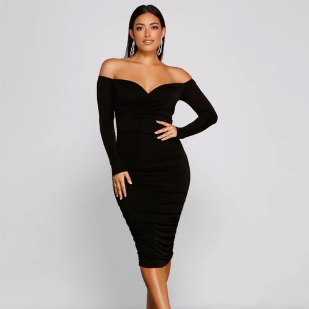 COPY - Windsor black off the shoulder midi dress